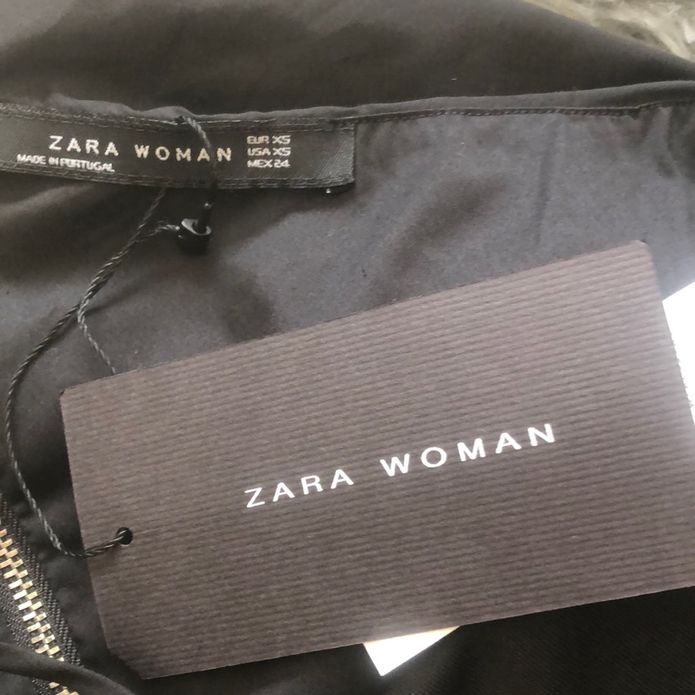 Zara Ruffle Crop Top - Picture 5 of 5